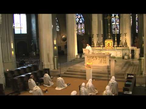 Office du milieu du jour du 11 juillet 2014