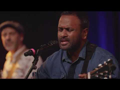 Sumaroo - No One Likes The Kid (Live)