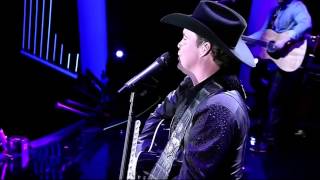 Clay Walker- The Chain Of Love- Live At The Venetian