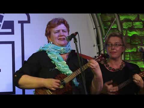 Inta Pauļuka un ukuleļu ansamblis - Te, ielas malā (BILDES 2019)