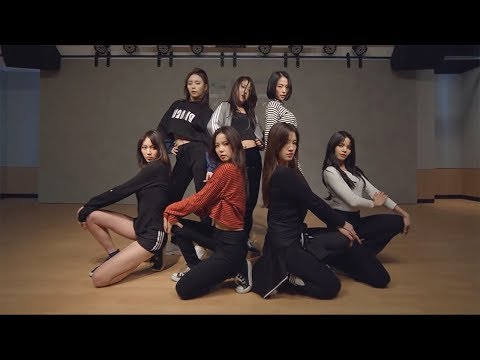 CLC (씨엘씨) - BLACK DRESS Dance Practice (Mirrored)