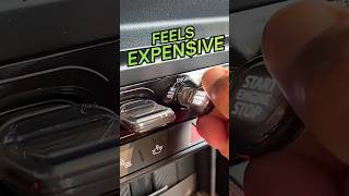 Download lagu Kenapa mobil seharga $40.000 ini terasa begitu mewah mp3