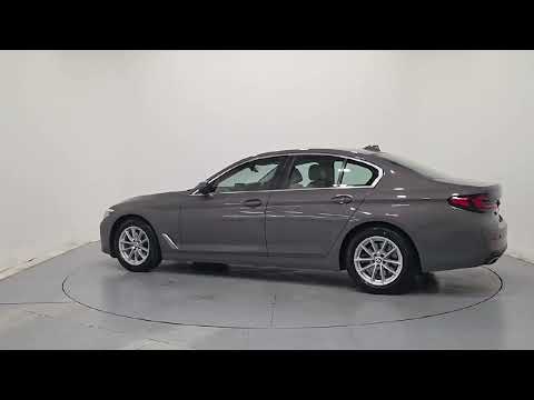 BMW 5-Series 520d SE Saloon - Image 2