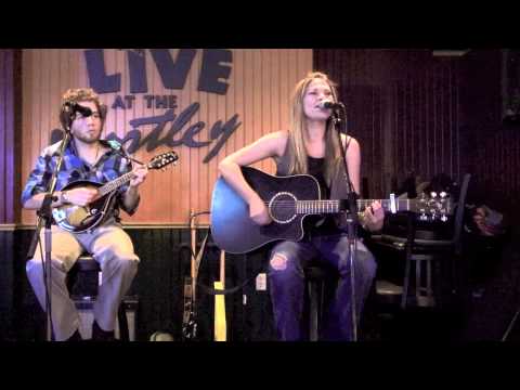 Jenn Kee & Jesse Hildebrand-Nestor