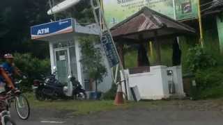 preview picture of video 'SEJABAT (Sepeda Jelajah Wisata Banten ) Seri 3 CSD - P.Umang - T.Lesung - Pantai Kerang'