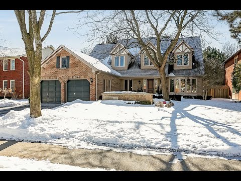 1364 Merrybrook Lane, Oakville ON