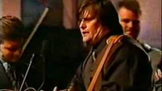 Steve Earle &amp;  Del McCoury Band - I Still Carry You Around