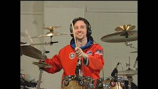 Download lagu Paul Gilbert  - Space Ship Live mp3