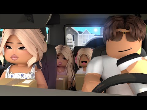 MOVING INTO OUR NEW FAMILY MANSION *COST $$$?* Roblox Bloxburg Voiced RP Roleplay