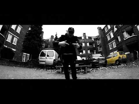 LA CHRONIK - Mon Identité (CLIP) - Prod. Pilon