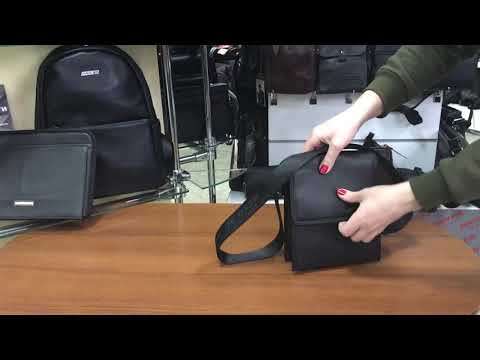 Барсетка з натуральної шкіри de esse LC47538X-51 Чорна