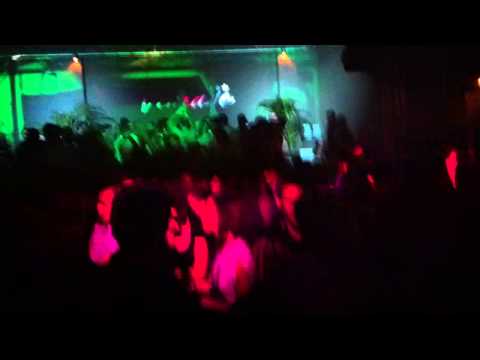 Vintage Prestige Club(Argelato) dj Alex Effe la Voce Sandro Scardia.