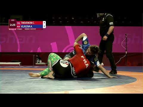 Round 1 Women's GP No-Gi - 90 kg: C. THEVENON (FRA) v. A. VLASOVA (RUS)