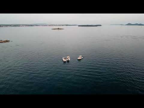 Sv. Filip i Jakov - Rent a boat