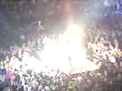 girls aloud london o2 24/5/09 'broken strings' by james morrison