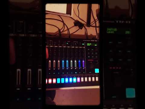 Roland TR-8S and SE-02