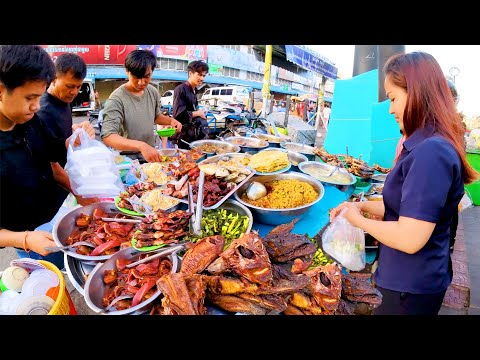 $0.50 dinner foods! Serving more than 20 kinds of dishes at Orussey market - Cambodian street food