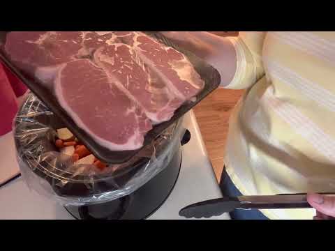 Slow Cooker Pork Chops, Potatoes & Carrots