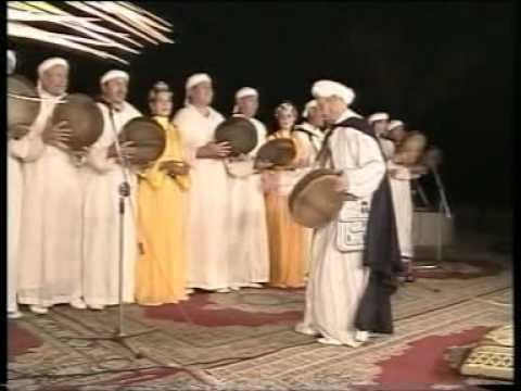 Ahidousse vcd Moha oul Hoceine 2010.wmv