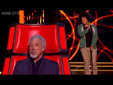 Lem Knights performs Jessie J s Do It Like A Dude   ınstagram : bagworld.istanbul