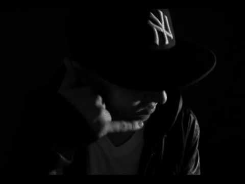 Emilio Rojas - Hold You Feat D-Minor