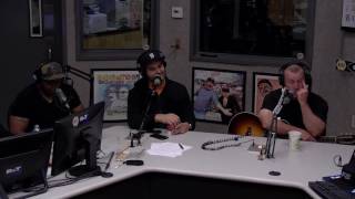 Rodney Carrington Prefers a Big Gal