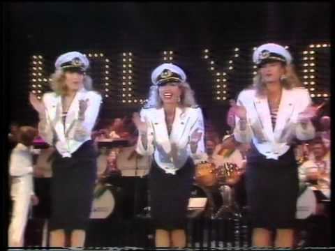 Star Sisters (Patricia Paay) Hooray for Hollywood Germany 84