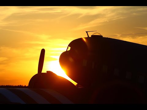 Landing a C-47 Dakota (Placid Lassie) at Lido Airport Venice (Italy) aka Giovanni Nicelli Airport