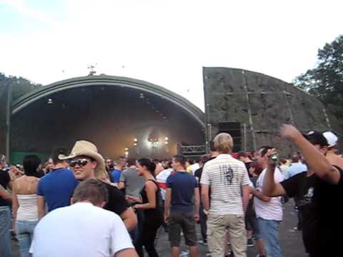 Q Base Raveolution - Hardcore Italia