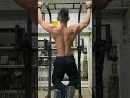 ボディビル大会当日、懸垂をやると背中の筋肉がヤバすぎた... #shorts