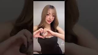 【TikTok】揺れるおっぱい