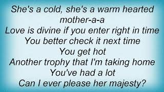 Seeed - Love Is The Queen Lyrics