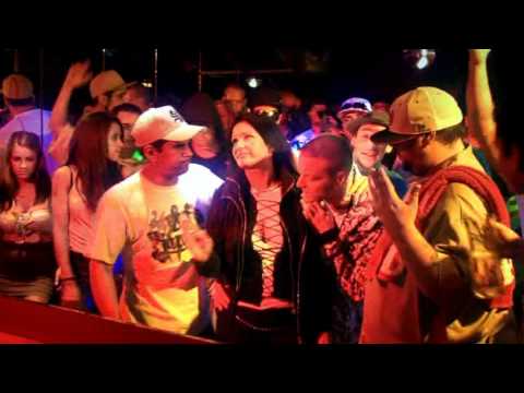 VEARZ feat. WPB  - PÜCHA PARTY