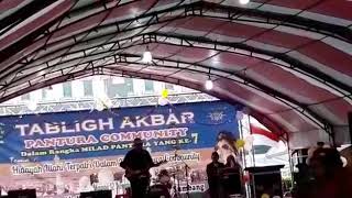 Download lagu Dina Hamparan Sajadah Doel Sumbang Taiwan mp3