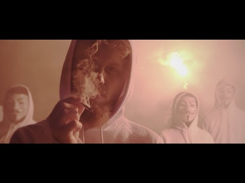 G Official - Hase im Mondlicht (4K)