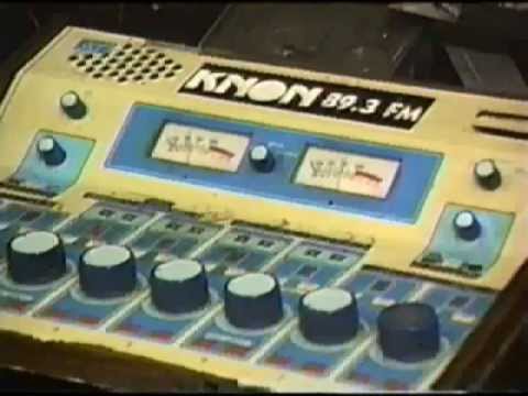 Live in the KNON studio 1995