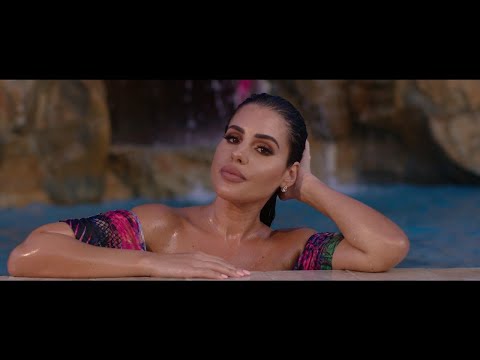 Stephanie Acevedo - Acércate