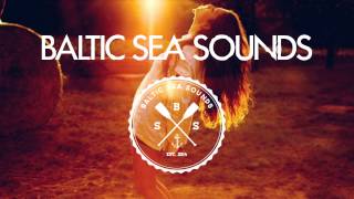 LIZOT & Charming Horses ft. Jason Anousheh - Sonnenmädchen (Charming Horses Radio Edit)