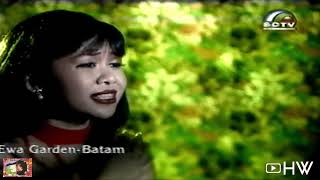 Download lagu Fary - Hati Seorang Biduan / Cipt. Jhon Dayat & Ririn S (1996) Original Video mp3 Download lagu Fary - Hati Seorang Biduan / Cipt. Jhon Dayat & Ririn S (1996) Original Video mp3