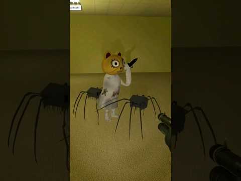 Creepy cat vs. House head spiders #gmod #garrysmod #npc #backrooms