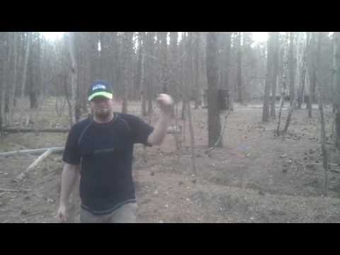 Disc golf putt at spiritwood