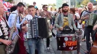 «Toporkestra» та «Karadenzija» (Одеса) вітають вінничан з днем міста