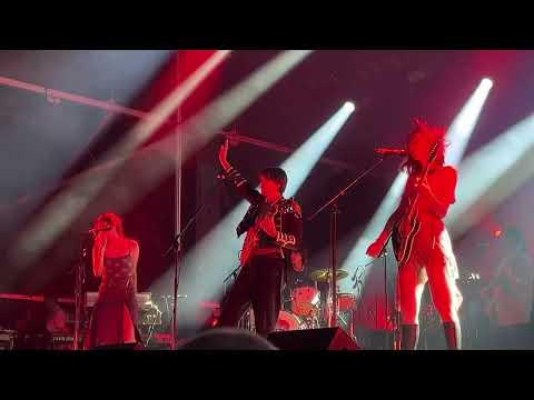 Le Roy, la Rose et le Lou[p] - "Tu voulais parler" (8/23/24)