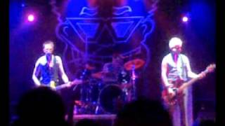 Toy Dolls - Spiders in dressing room