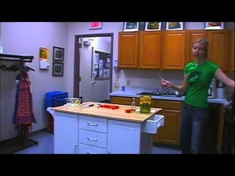 A la Card- No Cook Tomato Sauce and Pasta