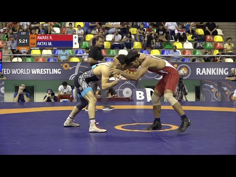 GOLD FS - 61 kg: R. AWARE (IND) v. M. AKTAS (TUR)