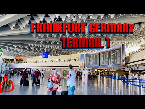 4K Terminal 1 do Aeroporto de Frankfurt caminha em 13/09/2020