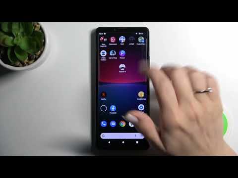 SONY Xperia 10 IV - How To Create Home Screen Folders