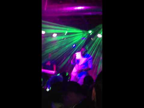 Mikill Pane - Somebody That I Used To Know (Gotye Cover)