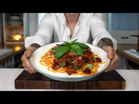 The ULTIMATE Tomato Pasta Sauce with 5 LEVELS of Tomato